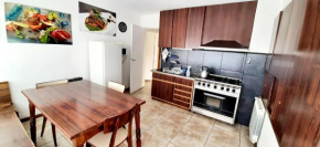 CASA PARA 4-6 PERSONAS 2 dorm A POCAS CUADRAS DEL CENTRO DE BARILOCHE